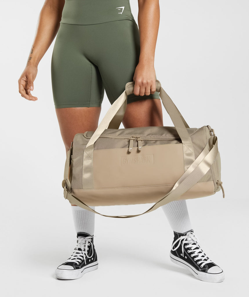 Gymshark Small Everyday Holdall Cement Brown Gymshark